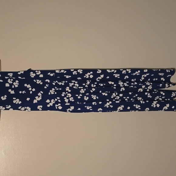 Kaileigh Women's Camila Knit Cropped Jumpsuit Romper Navy Size 8 - Picture 4 of 4